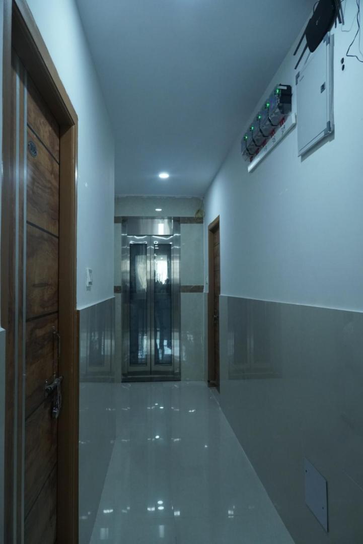 Cosmic Hotel & Guest House Gachibowli Raidurg Haidarábád Kültér fotó